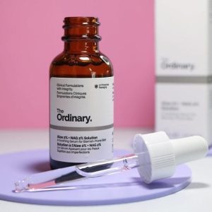 سرم آلوئه + NAG اوردینری (The Ordinary Aloe + NAG Serum) مناسب برای تسکین، آبرسانی و شادابی پوست